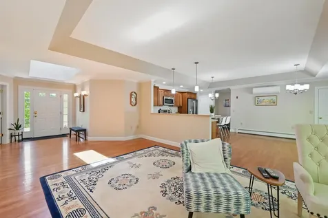 40 Camden Court Bangor ME 04401