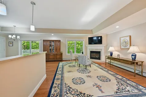 40 Camden Court Bangor ME 04401