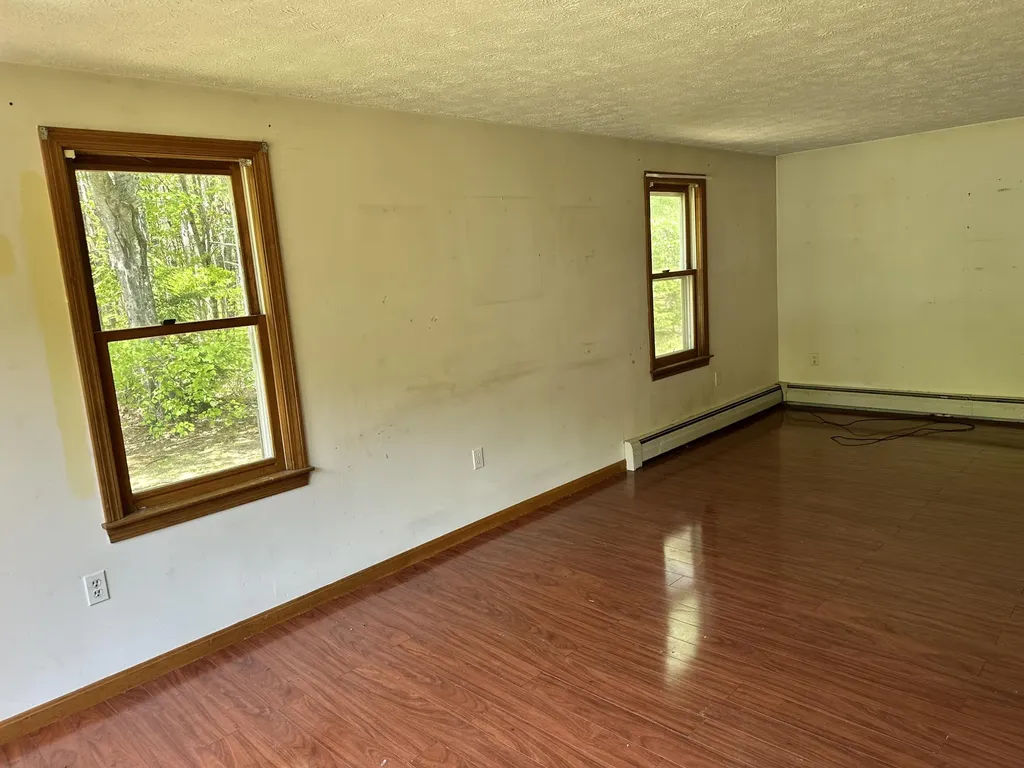 3 Harding Way Kennebunk ME 04043