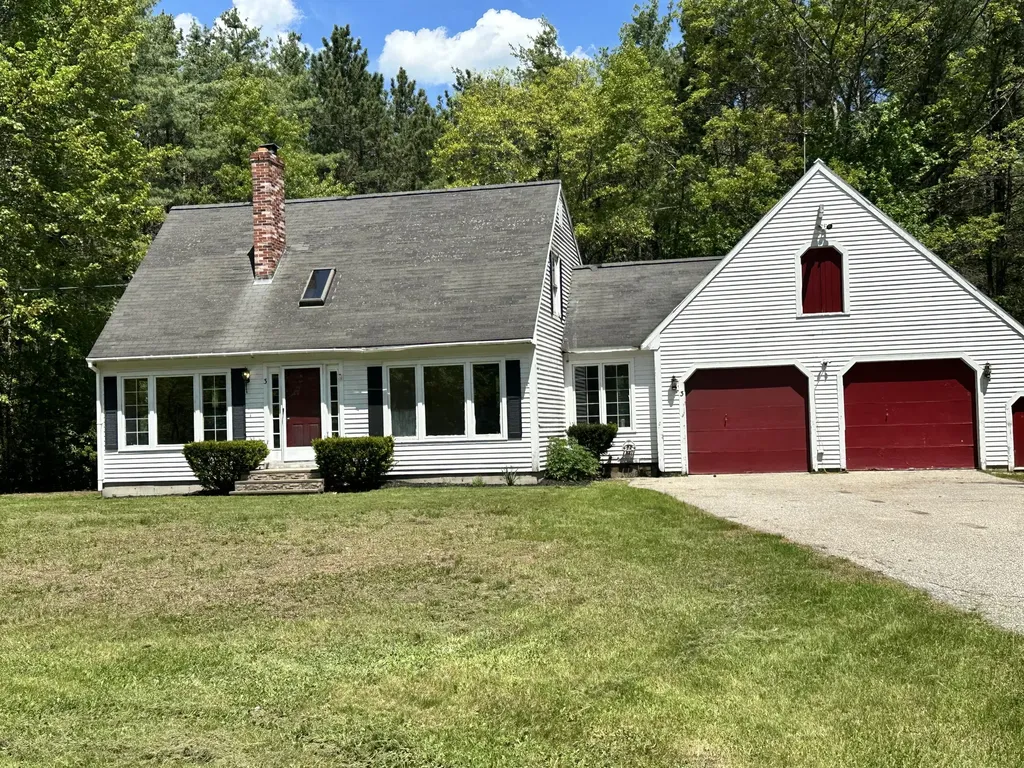 3 Harding Way Kennebunk ME 04043