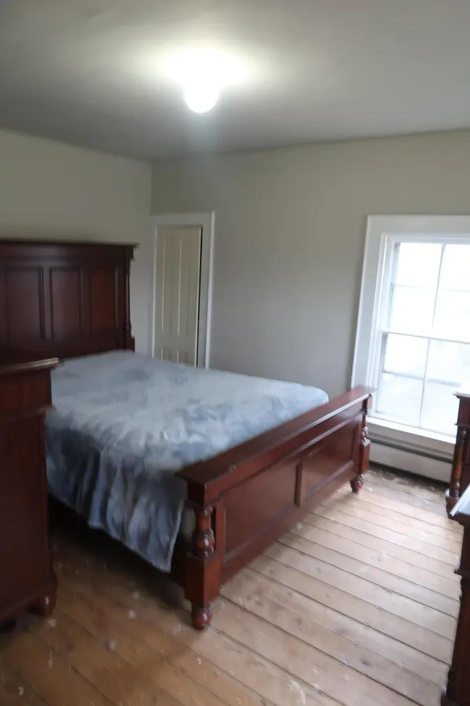 226 Pond Road Manchester ME 04351