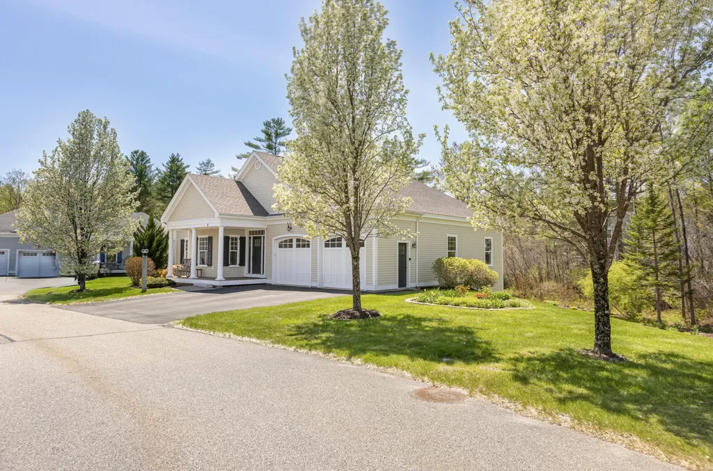 5 Baxter Lane Cumberland ME 04021
