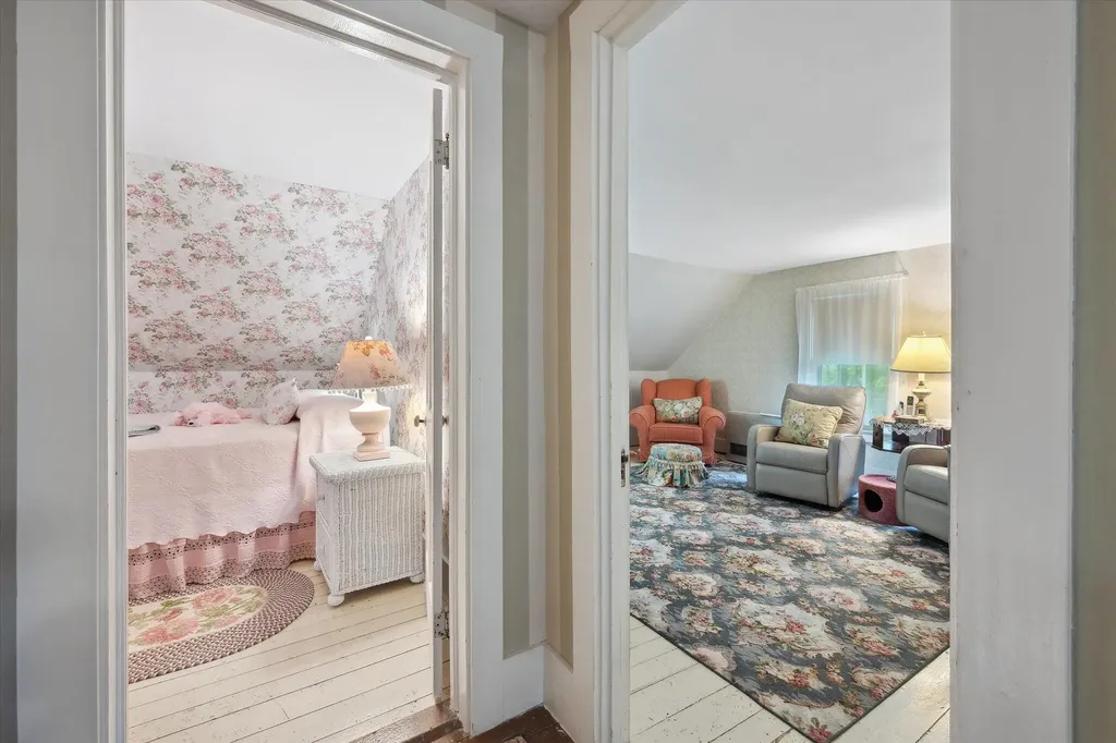 62 Blackswoods Road Franklin ME 04634