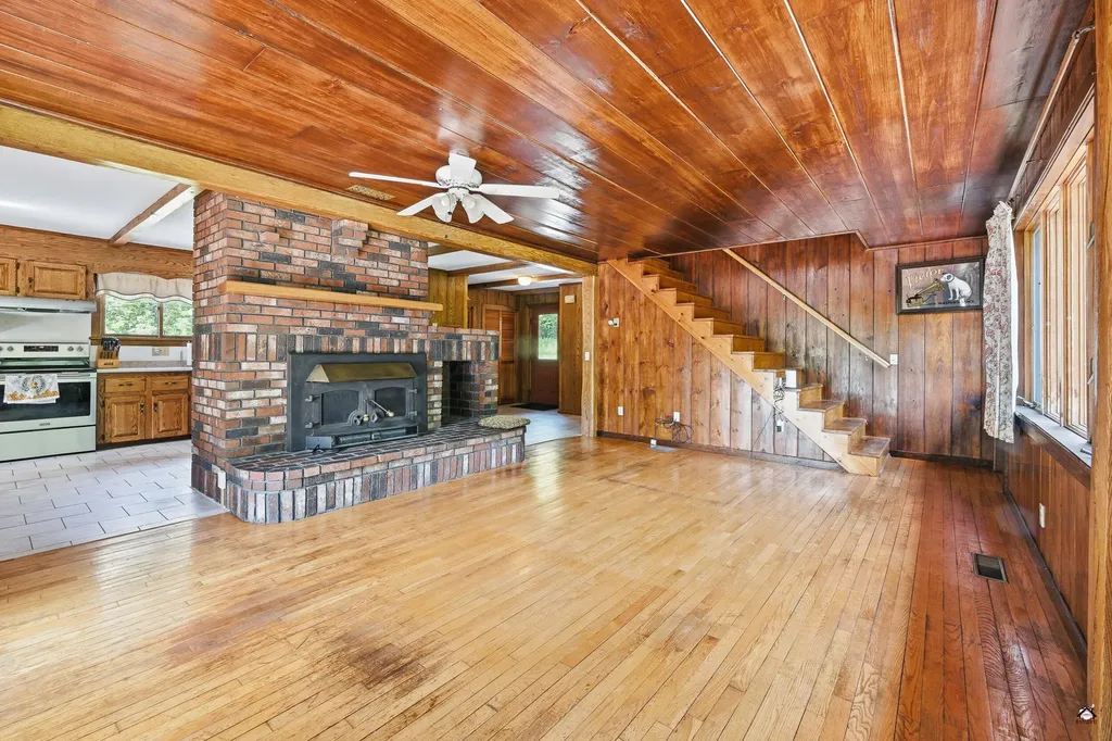 657 E Ridge Road Cornville ME 04976