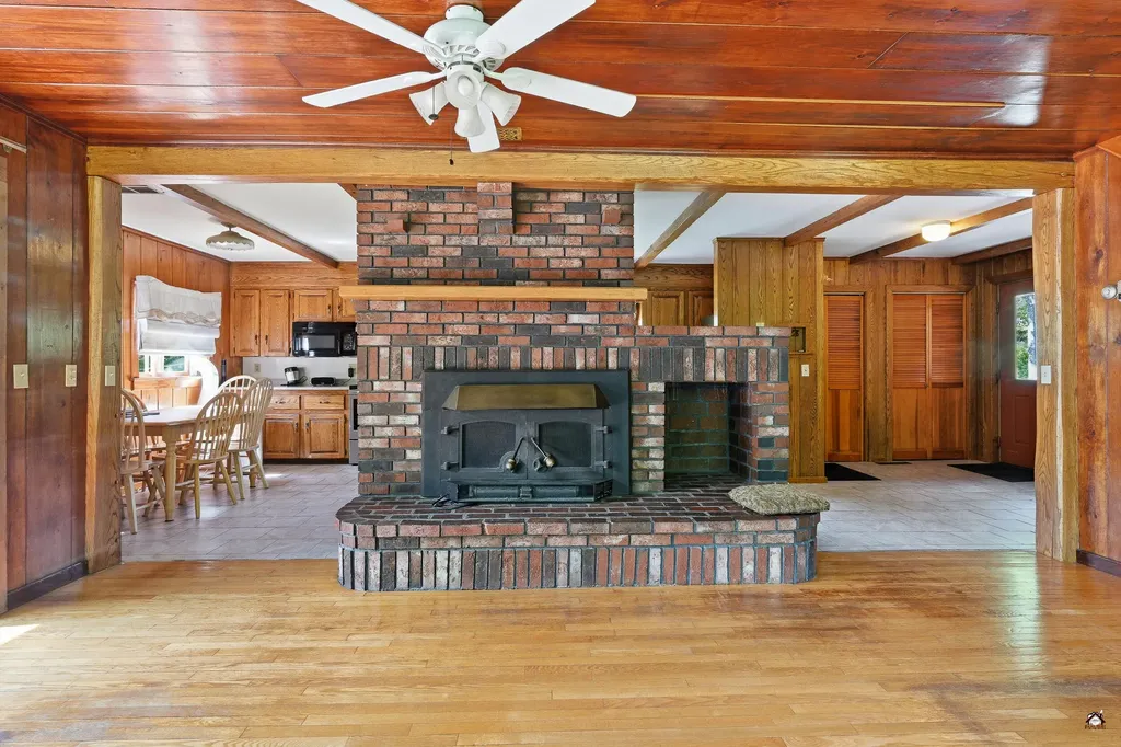657 E Ridge Road Cornville ME 04976