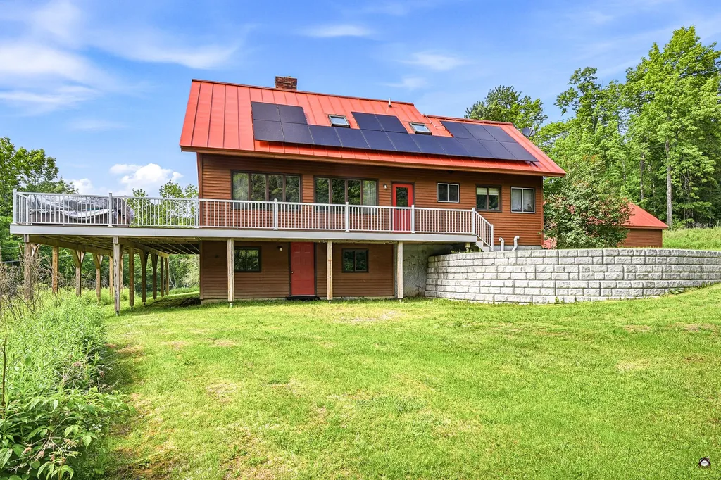 657 E Ridge Road Cornville ME 04976