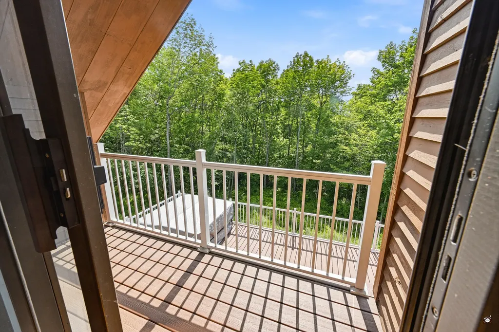 657 E Ridge Road Cornville ME 04976