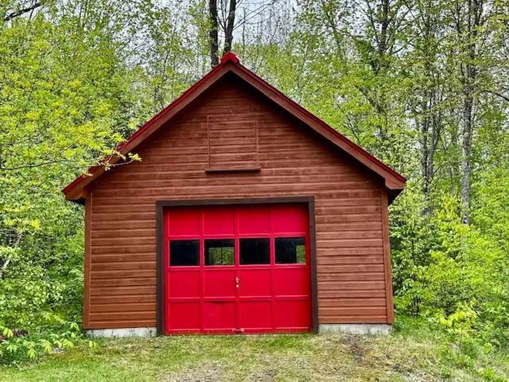 657 E Ridge Road Cornville ME 04976
