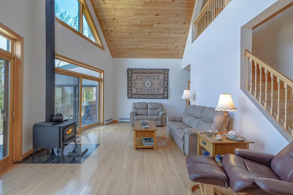 438 Oak Point Road Trenton ME 04605
