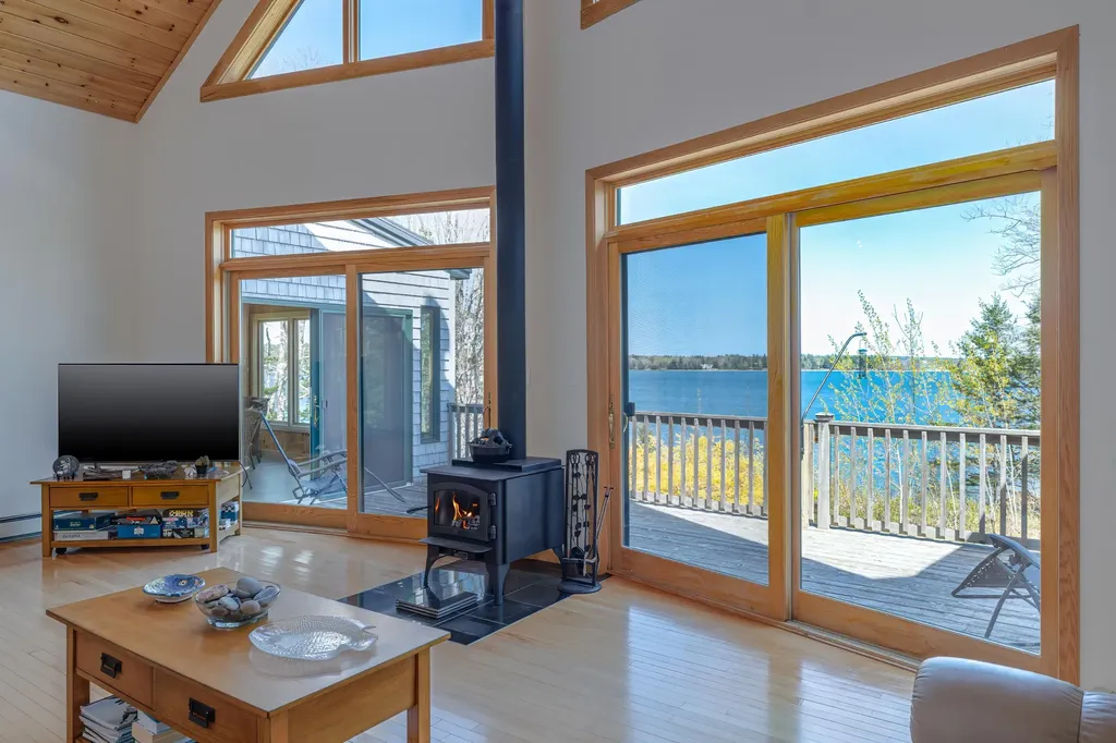438 Oak Point Road Trenton ME 04605