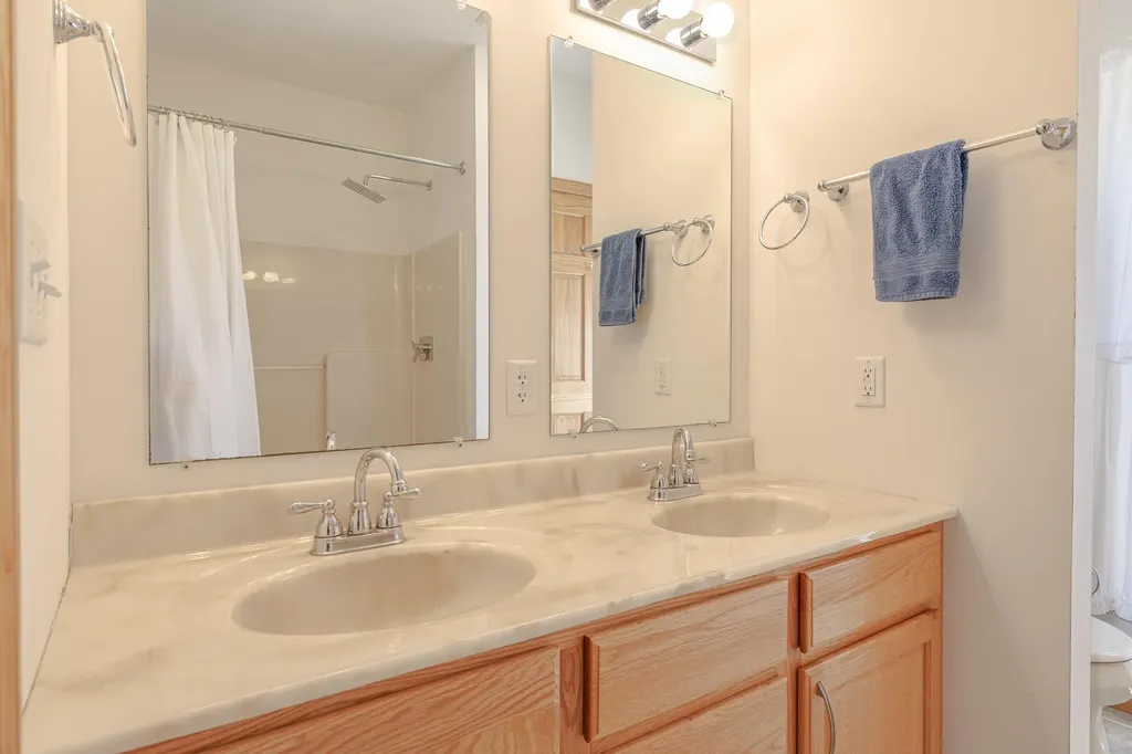 438 Oak Point Road Trenton ME 04605