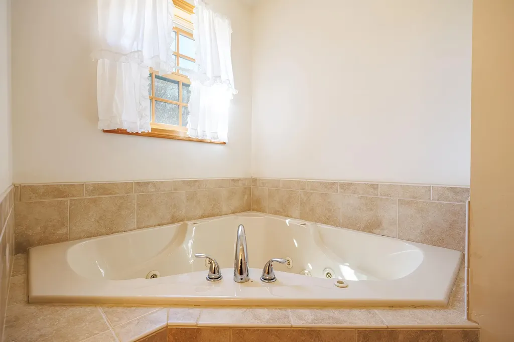 438 Oak Point Road Trenton ME 04605
