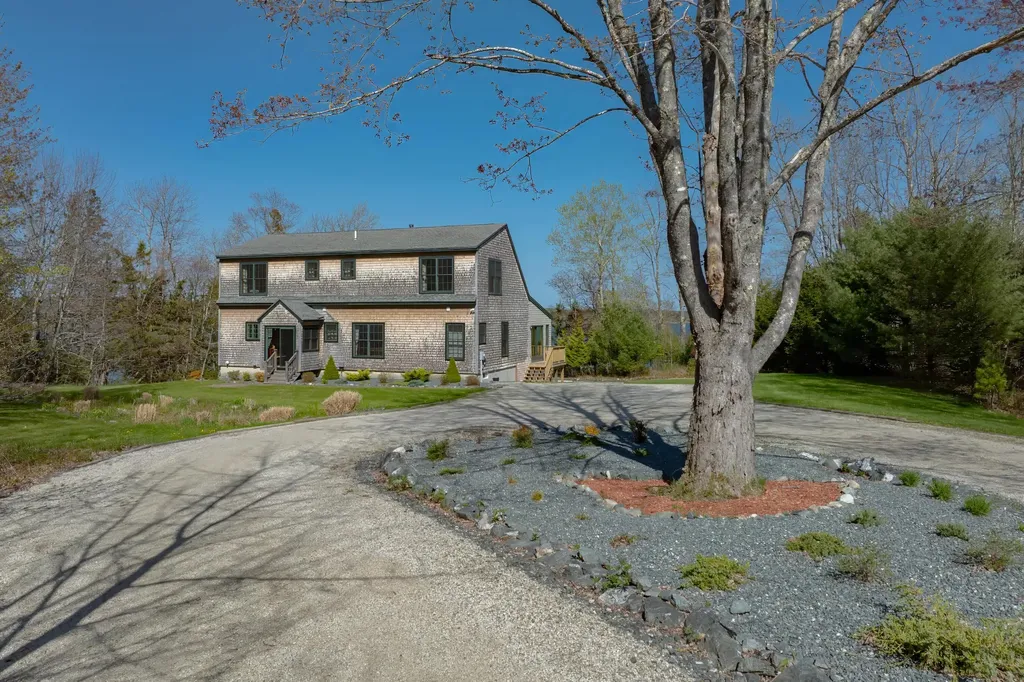 438 Oak Point Road Trenton ME 04605