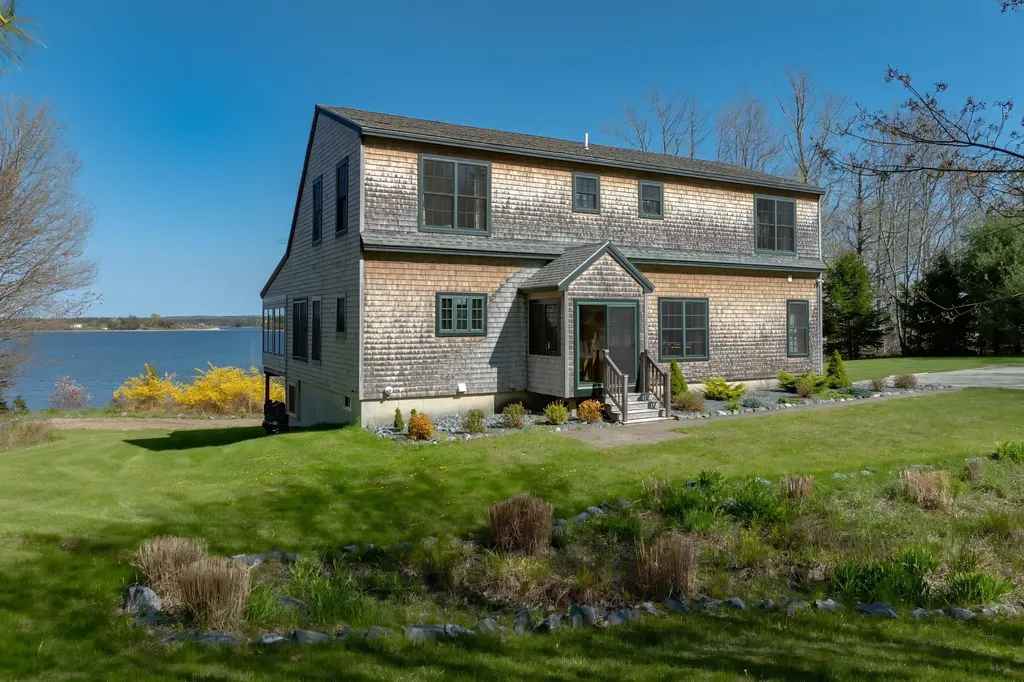 438 Oak Point Road Trenton ME 04605