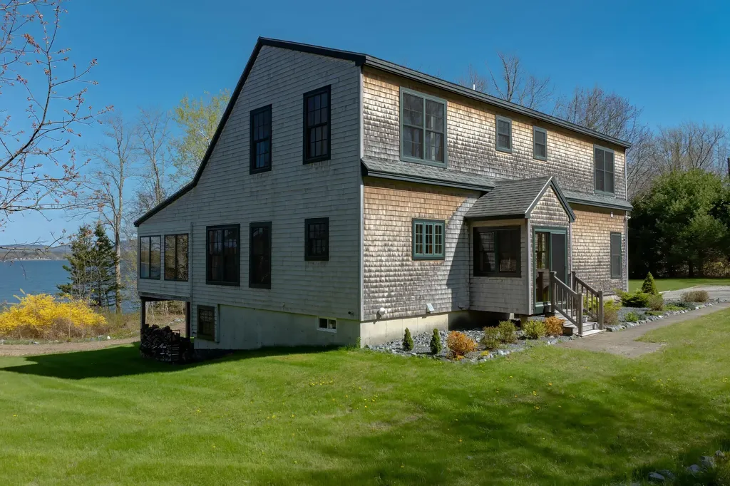 438 Oak Point Road Trenton ME 04605