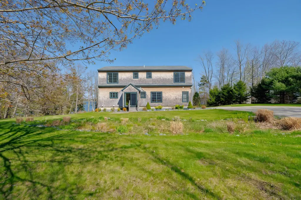 438 Oak Point Road Trenton ME 04605