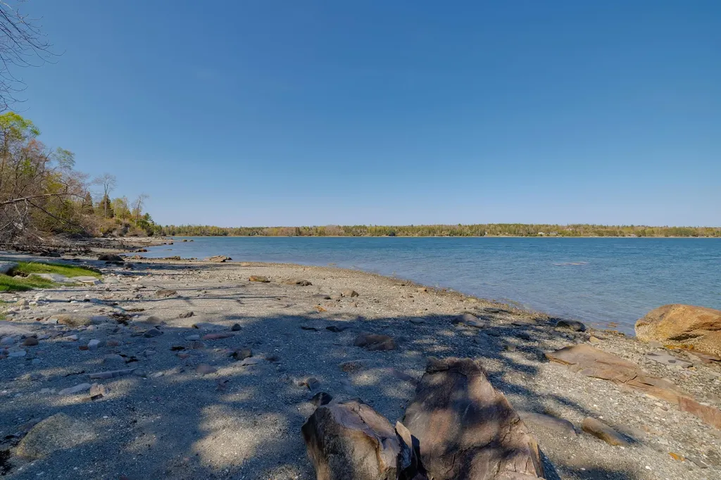 438 Oak Point Road Trenton ME 04605