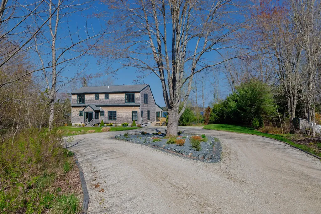 438 Oak Point Road Trenton ME 04605