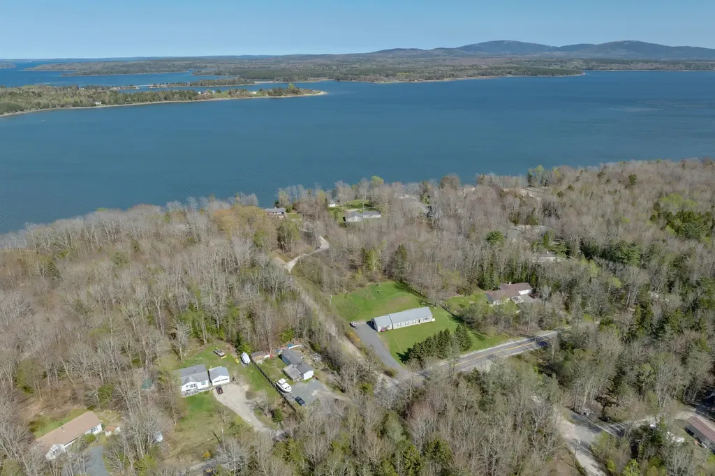 438 Oak Point Road Trenton ME 04605
