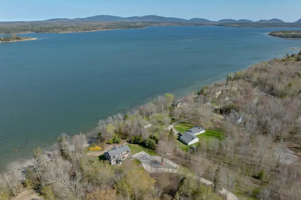 438 Oak Point Road Trenton ME 04605