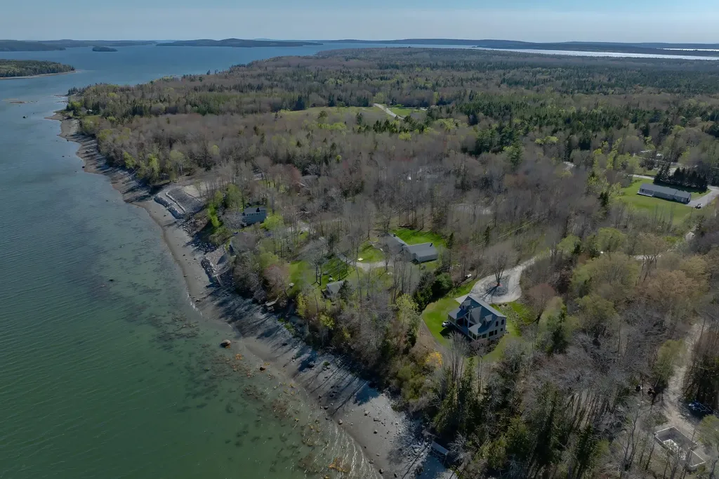 438 Oak Point Road Trenton ME 04605