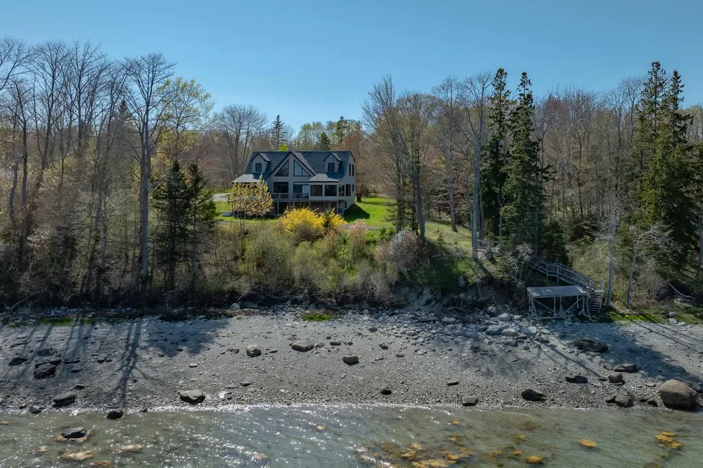 438 Oak Point Road Trenton ME 04605
