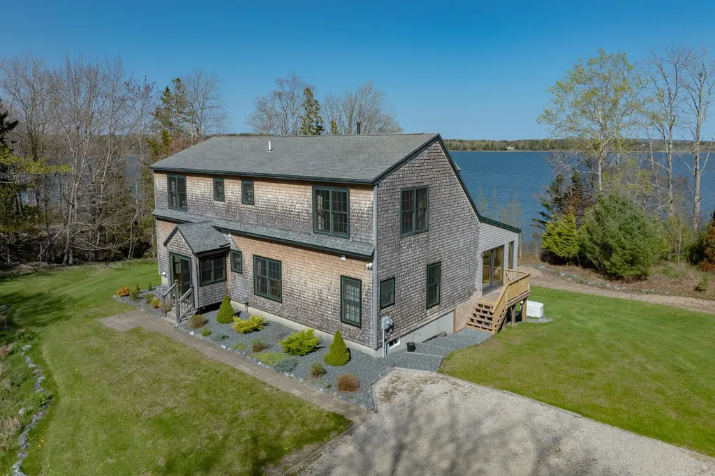 438 Oak Point Road Trenton ME 04605