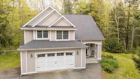 31 Hart Road Warren ME 04864