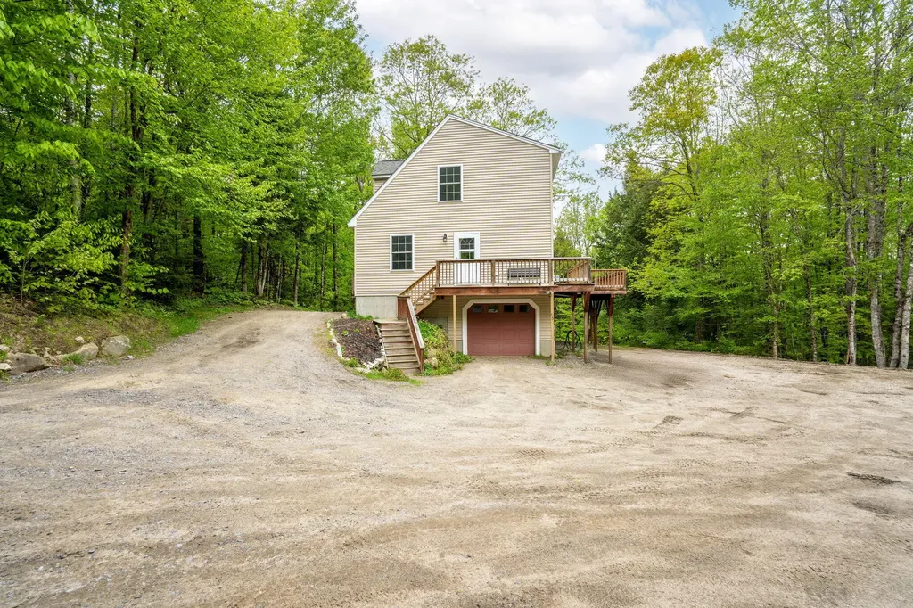 15 Convene Road Sebago ME 04029