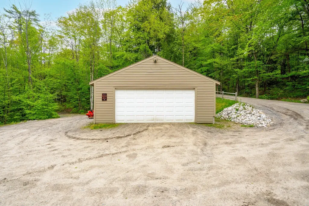 15 Convene Road Sebago ME 04029