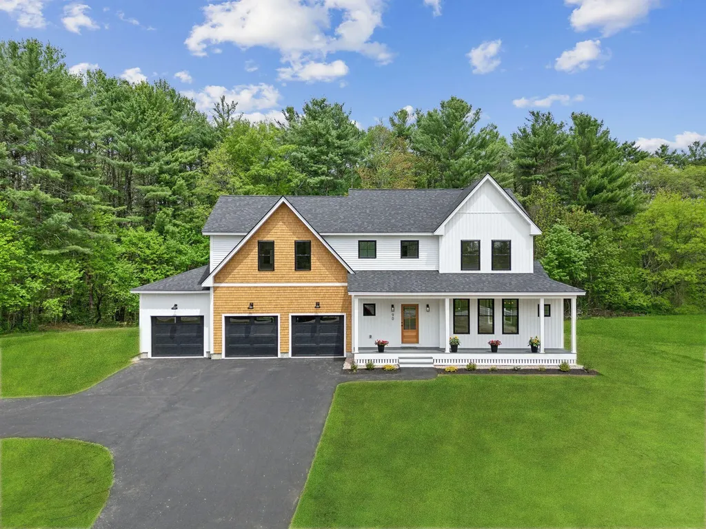 90 Running Hill Road Scarborough ME 04074