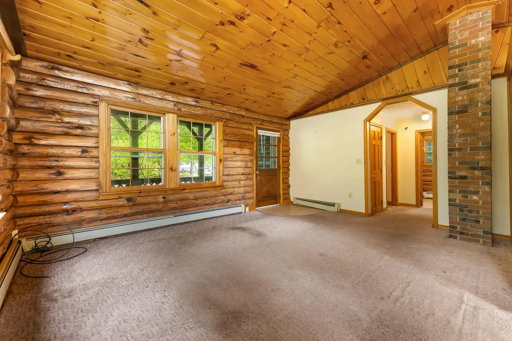37 Boulder Drive Auburn ME 04210