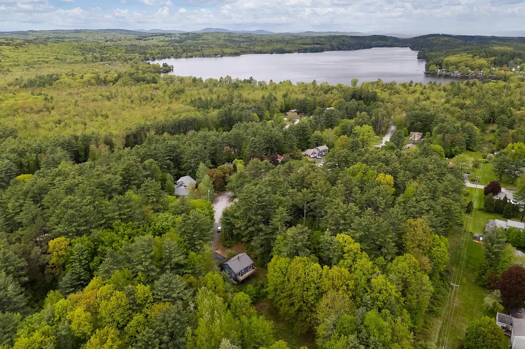 37 Boulder Drive Auburn ME 04210