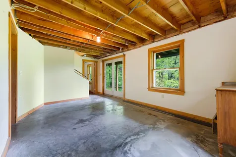 37 Boulder Drive Auburn ME 04210