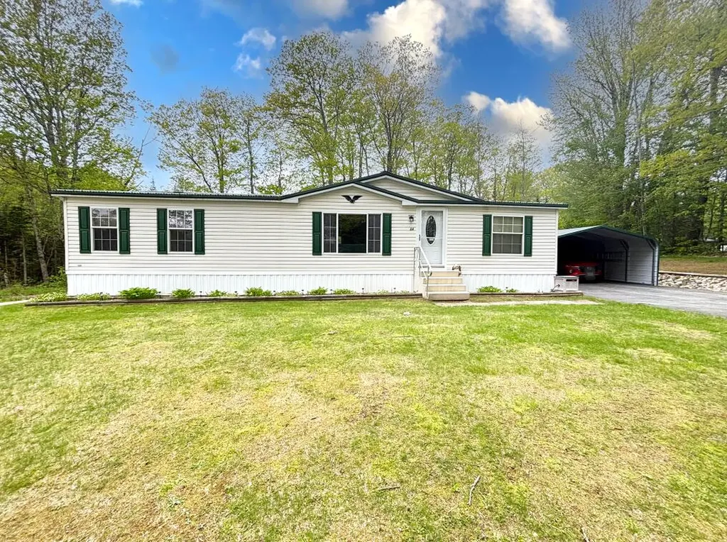 34 Beaver Road Sabattus ME 04280