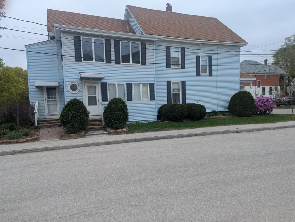 35 Brimmer Street Brewer ME 04412