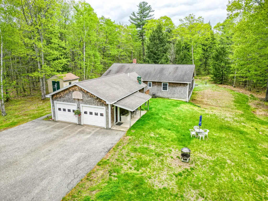 221 Hannaford Hill Road Vassalboro ME 04989