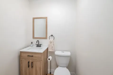 60 Sherwood Lane Vassalboro ME 04989