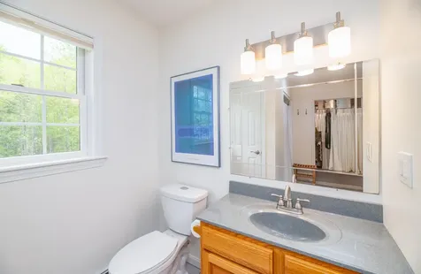 60 Sherwood Lane Vassalboro ME 04989