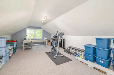 60 Sherwood Lane Vassalboro ME 04989
