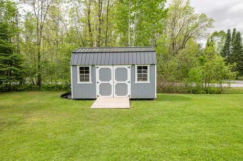 60 Sherwood Lane Vassalboro ME 04989