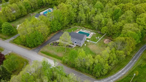 60 Sherwood Lane Vassalboro ME 04989