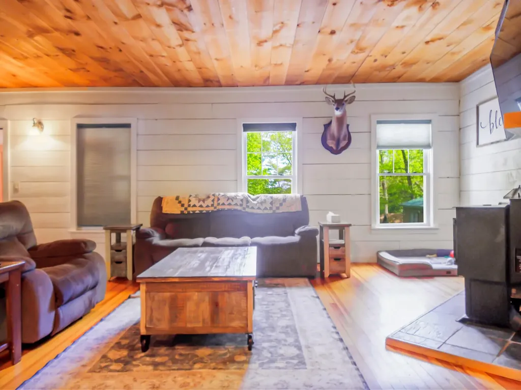 103 Taylor Woods Road Belgrade ME 04917