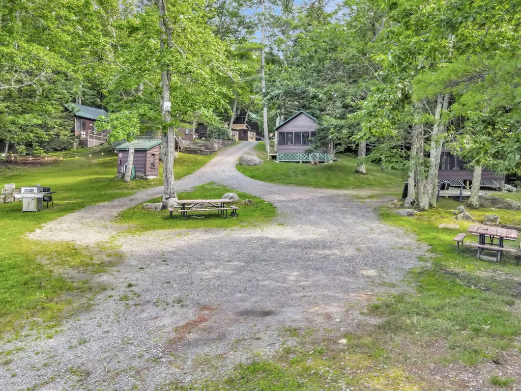 103 Taylor Woods Road Belgrade ME 04917