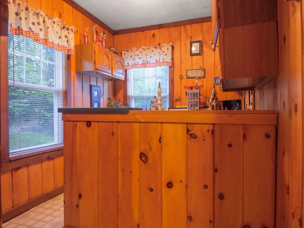 103 Taylor Woods Road Belgrade ME 04917