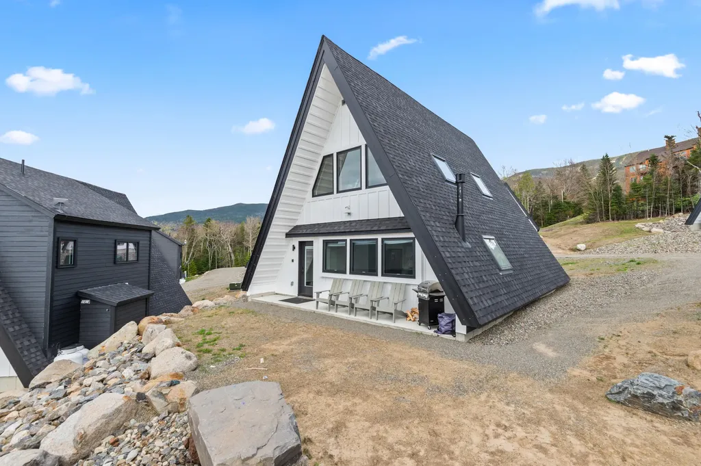 11 Parmachenee Way Sandy River Plt ME 04970