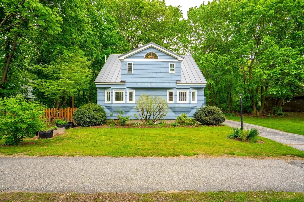 99 Spring Street Saco ME 04072