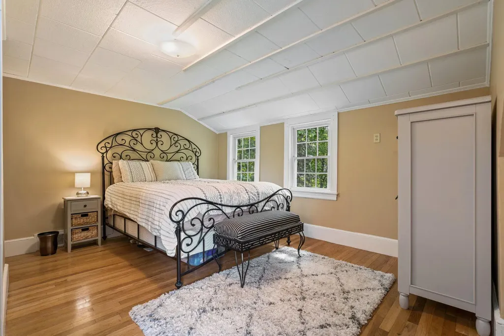 99 Spring Street Saco ME 04072