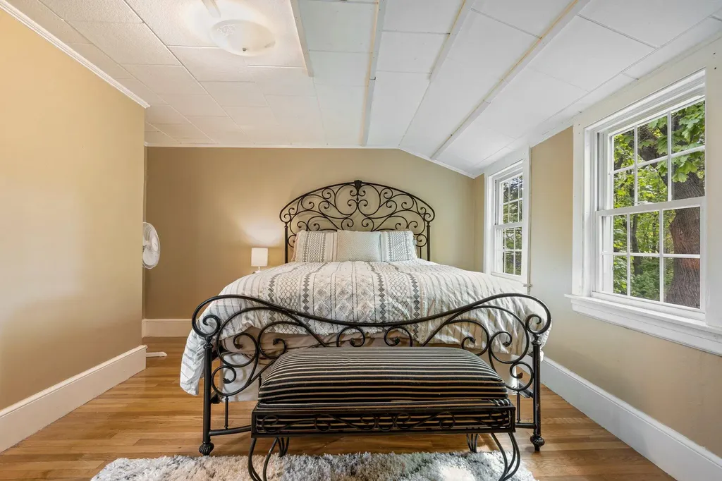 99 Spring Street Saco ME 04072
