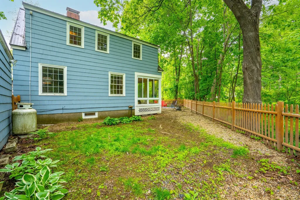 99 Spring Street Saco ME 04072
